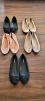 Ballerinas Schuhe flach schwarz beige gold rosa Glitzer 39 + 40 Nordrhein-Westfalen - Bad Laasphe Vorschau