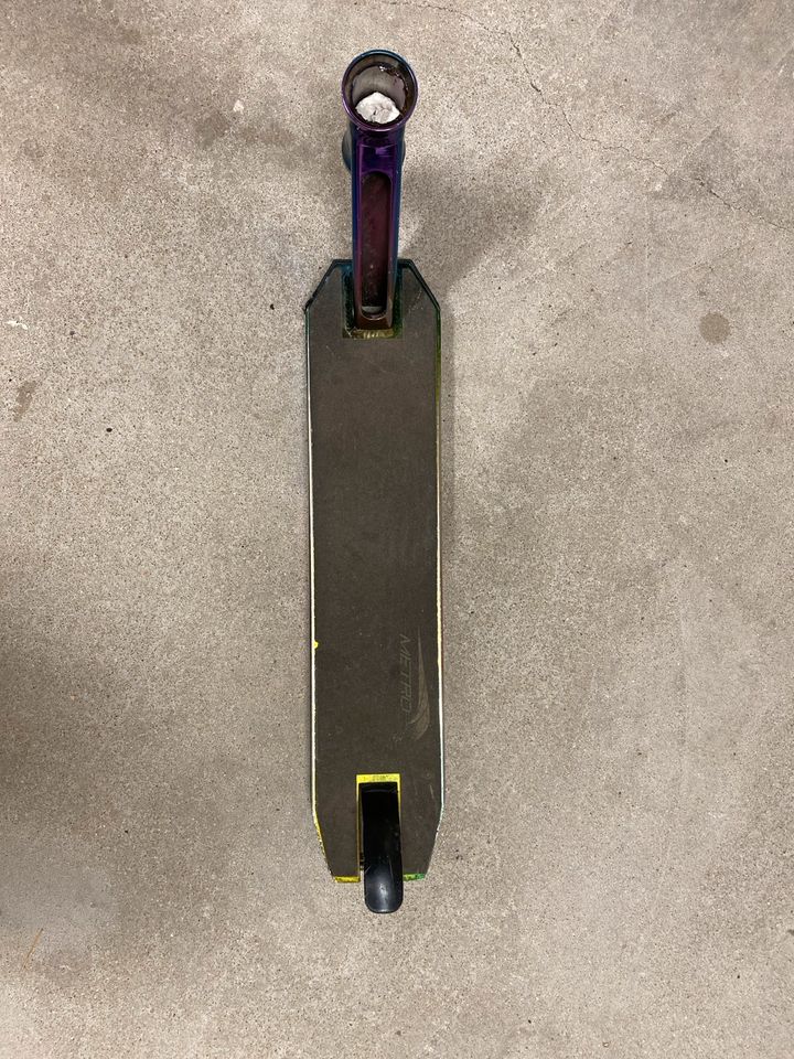 Longway Metro Stunt Scooter Deck Rainbow Neochrome in Mörfelden-Walldorf