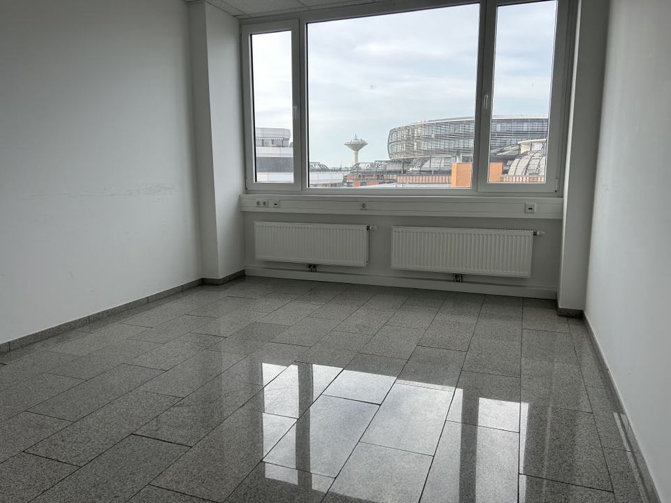 Büro-/Praxisflächen mit dem Leverkusener-Zentrum vor der Tür! in Leverkusen