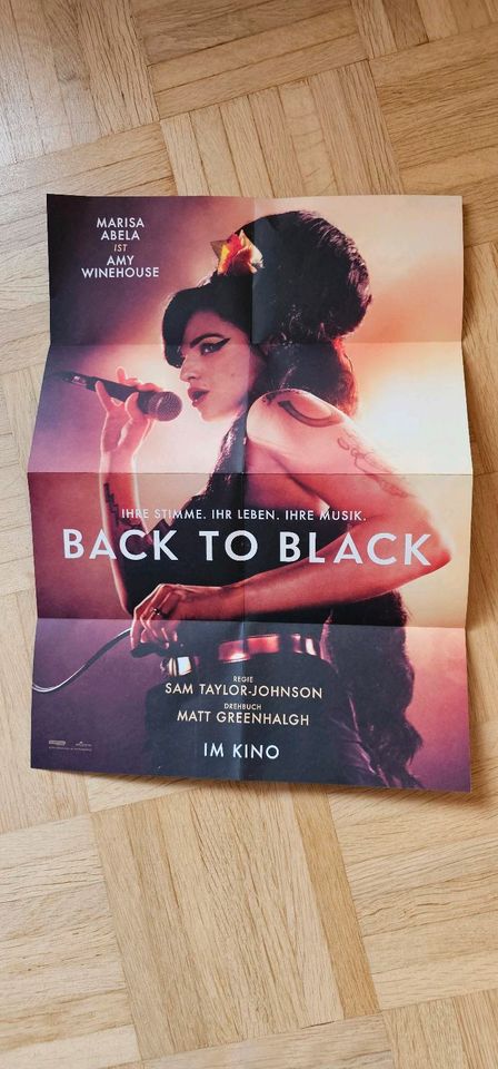 Back to Black Poster Amy Winehouse gefaltet in Northeim