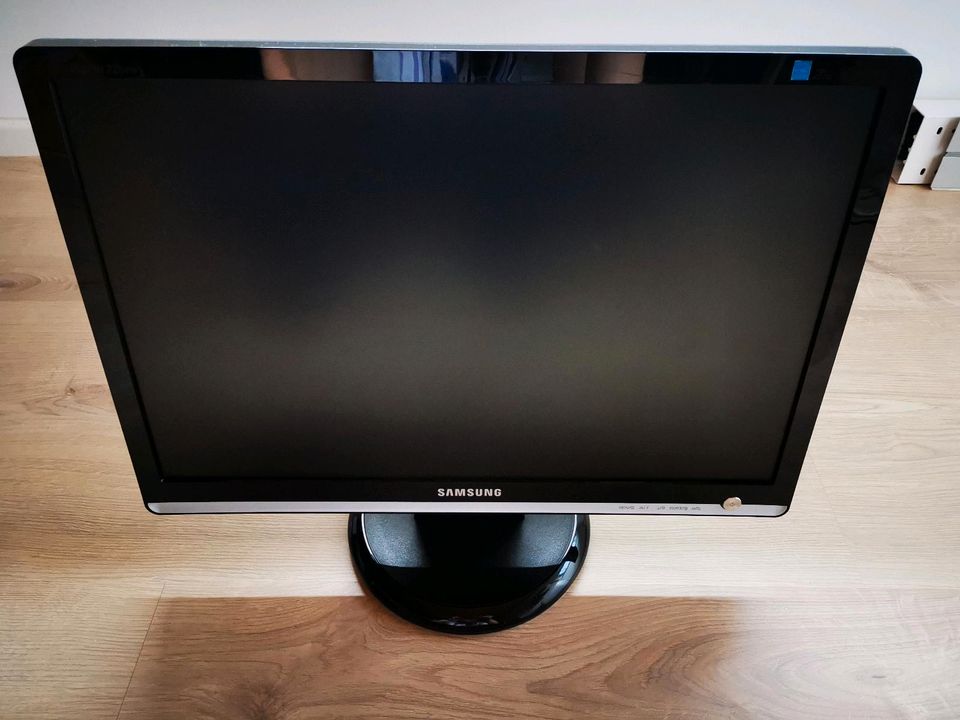 Samsung Monitor SyncMaster 226bw in Wartenberg