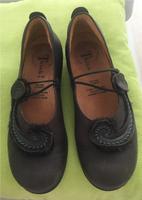 THINK! Schuhe Leder Gr. 38 neuwertig hoher NP Harburg - Hamburg Marmstorf Vorschau