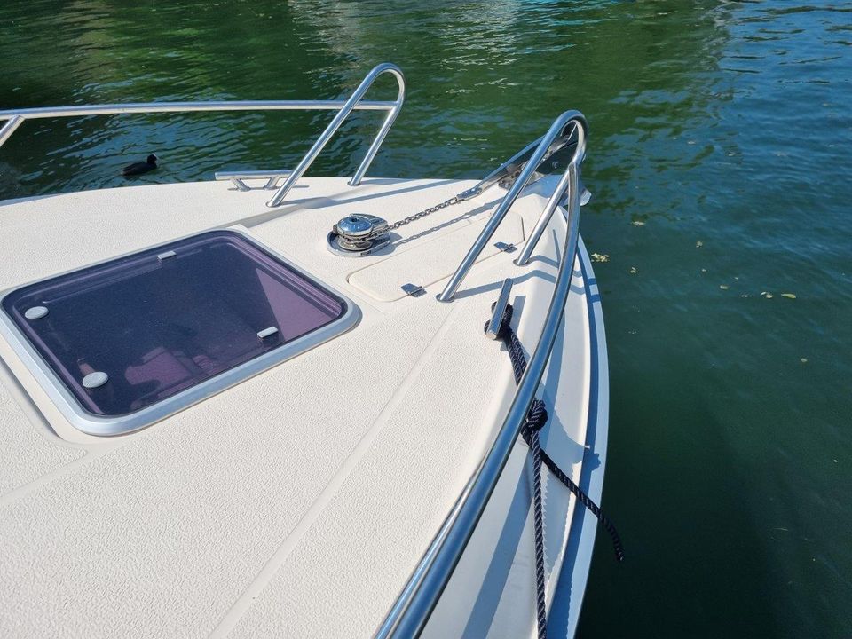 Motorboot Windy 7800 inkl. Bodenseezulassung & Trailer in Lindau