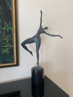 Bronzefigur Tänzerin Frau moderne Kunst Münster (Westfalen) - Centrum Vorschau