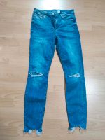 High waist Jeans,  Röhrenjeans, Größe 31, Größe L Hessen - Wiesbaden Vorschau
