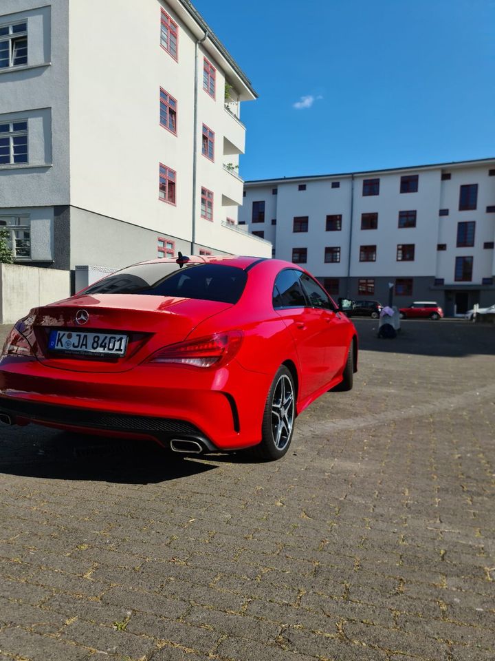 Mercedes CLA180 AMG in Köln