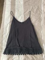 Only Top Bluse  grau mit spitze unten doppellagig Niedersachsen - Rieste Vorschau