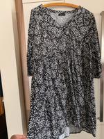 Kleid Gr. 42 schwarz weiss Bayern - Schwabmünchen Vorschau