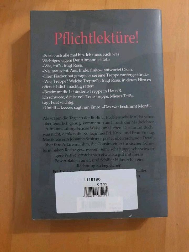 Unterschiedliche Romane zu verschenken in Lahr (Schwarzwald)