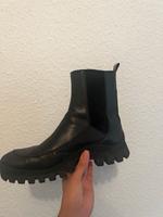 DKNY-Boots schwarz Frankfurt am Main - Dornbusch Vorschau