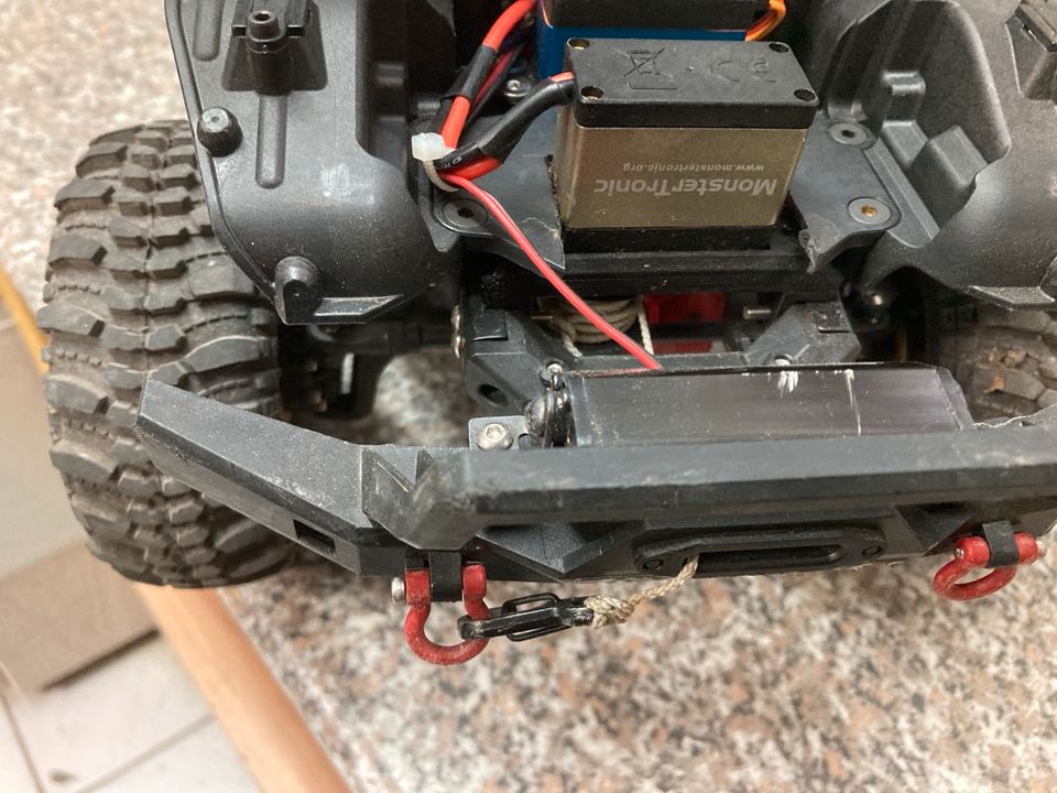 Traxxas trx 4 Sport Crawler in Steinheid