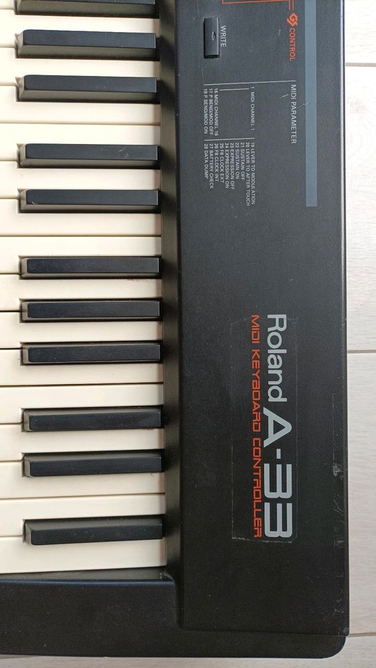 Roland A33 Midi-Keyboard! in Würzburg