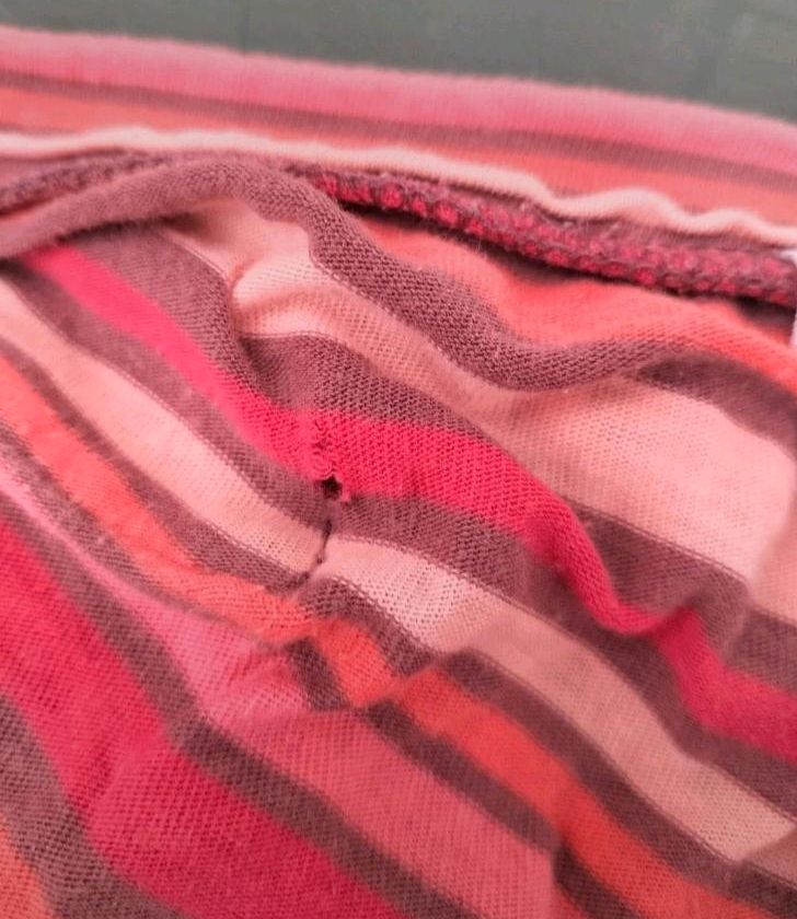 Sommer-Pyjama kurz Linien rot pink orange Streifen Knöpfe XXS 2XS in Schwieberdingen