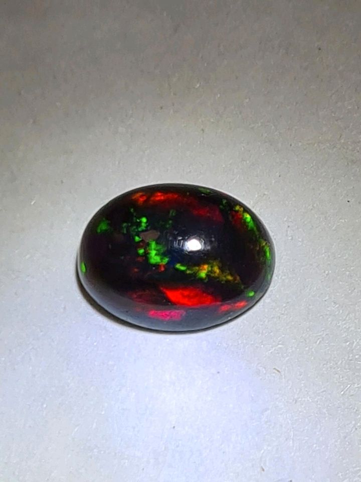 Edelstein Opal in Reutlingen