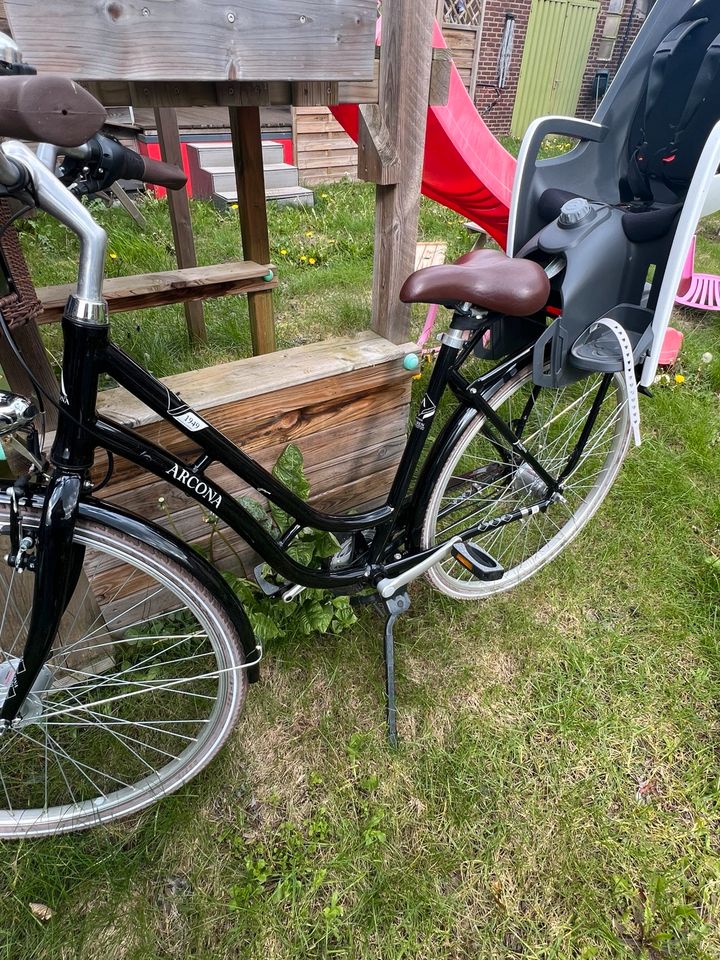 Fahrrad  mit Fahrradsitz in Selfkant