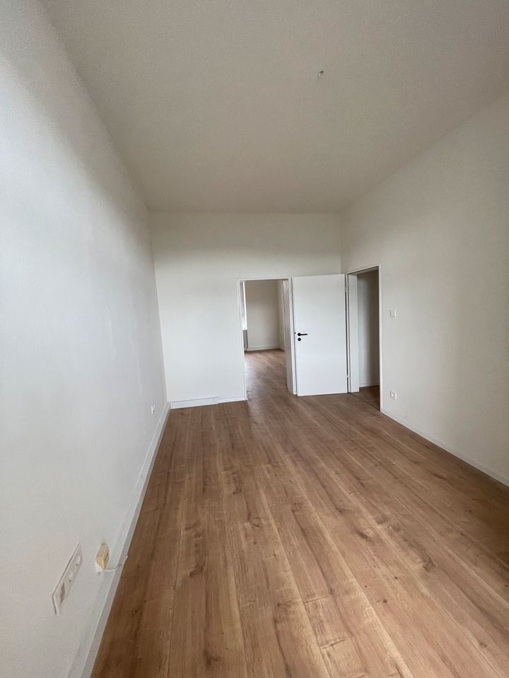 3-Zimmer-Wohnung  mit Balkon und  schöner Aussicht in Wuppertal