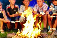 Mietangebot!! Feuerschale mit Popcornpfannen, Marshmallowspießen Nordrhein-Westfalen - Grevenbroich Vorschau