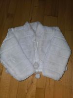 Bolero Felljacke weiss 128/134 mit Bommel Jacke Hessen - Wabern Vorschau