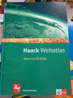 Haack Weltatlas mit Arbeitsheft- unbenutzt Nordrhein-Westfalen - Beverungen Vorschau