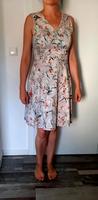 Kleid Sommerkleid Blumen kurz Gr 36 Sachsen - Radebeul Vorschau