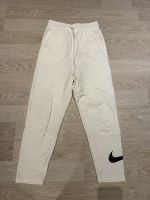 Nike Damen hose xs 1 mal tragen weiß Berlin - Rudow Vorschau