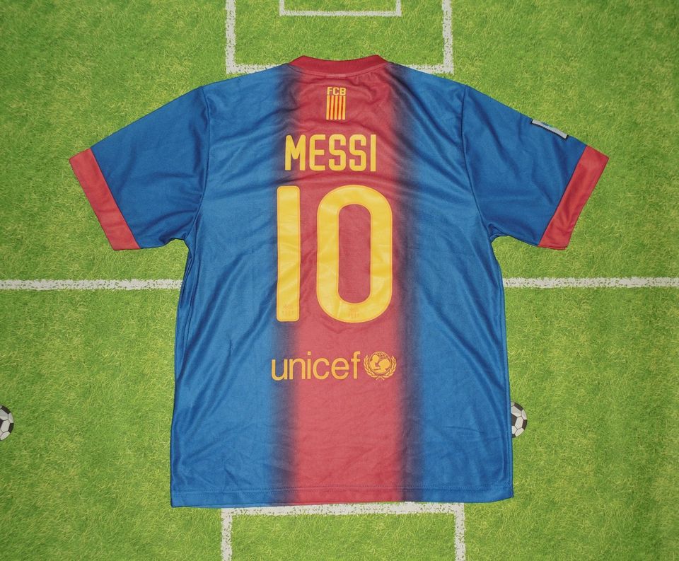 FC Barcelona Messi Trikot Jersey Gr. M in Hamburg