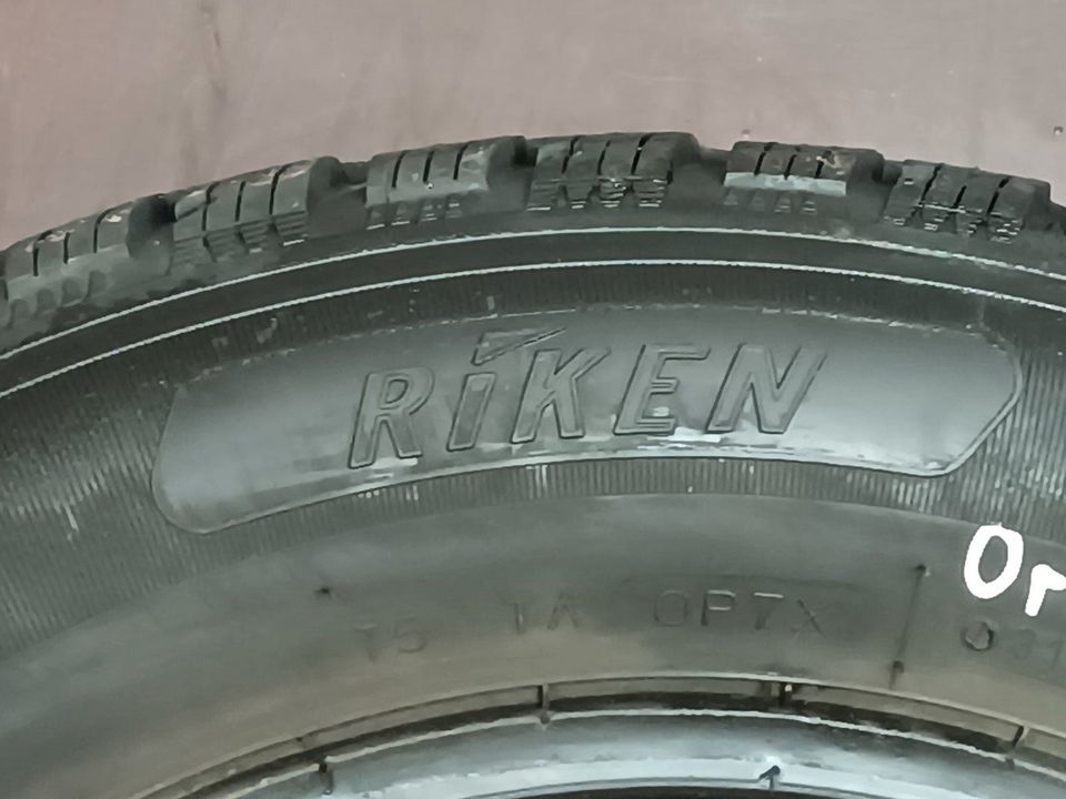 2X Winterreifen Riken Snow Bj.3120 195/65 R15 91T in Vaihingen an der Enz