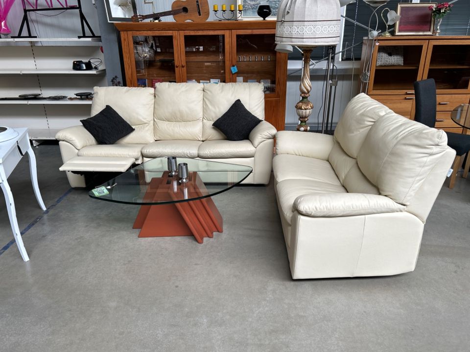 Designer Sitzgarnitur 'CALIA ITALIA' 3er und 2er Echtleder-Sofa mit Relaxfunktion in Gevelsberg