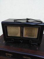 Antikes Radio schwarz Bakelit? Kunststoff Brandenburg - Plessa Vorschau