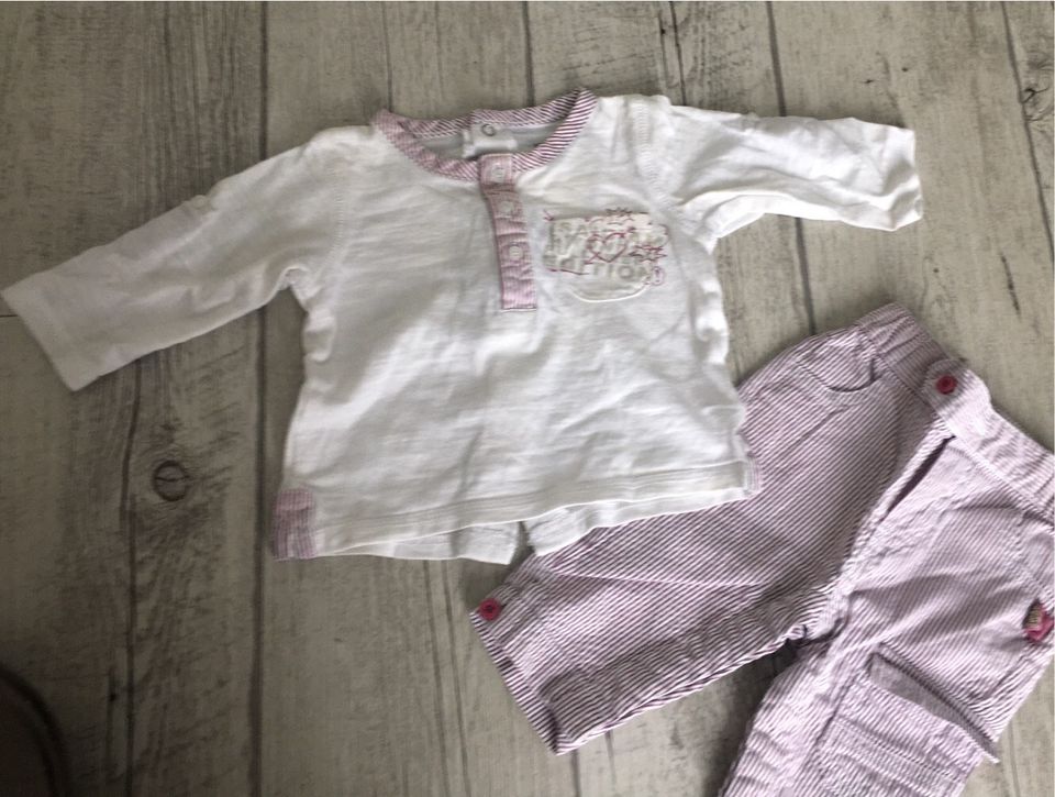 Set Baby Vertbaudet Hose  Shirt Langarmshirt Gr. 62 3 Monate in Braunschweig
