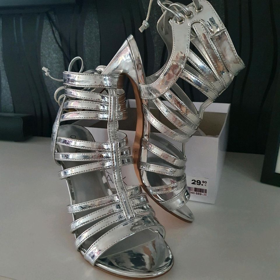 Catwalk High-Heels Gr.40 neu in Linsengericht