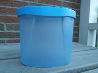 Tupperware Junge Welle (J40) Vorratsbehälter, blau, 1,9 ltr, oval Niedersachsen - Fredenbeck Vorschau