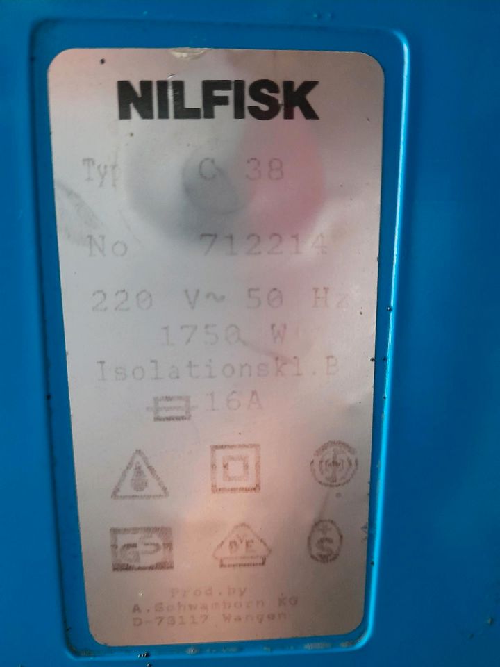NILFISK C38 Bodenscheuermaschine defekt in Eisleben