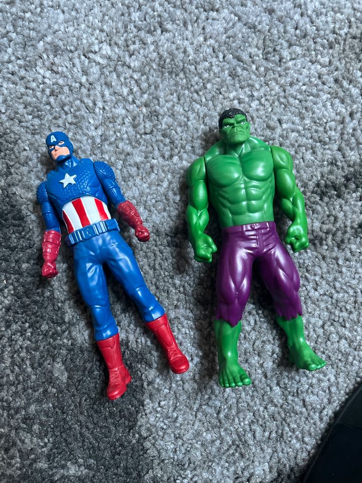 Marvel Figuren klein in Hoya