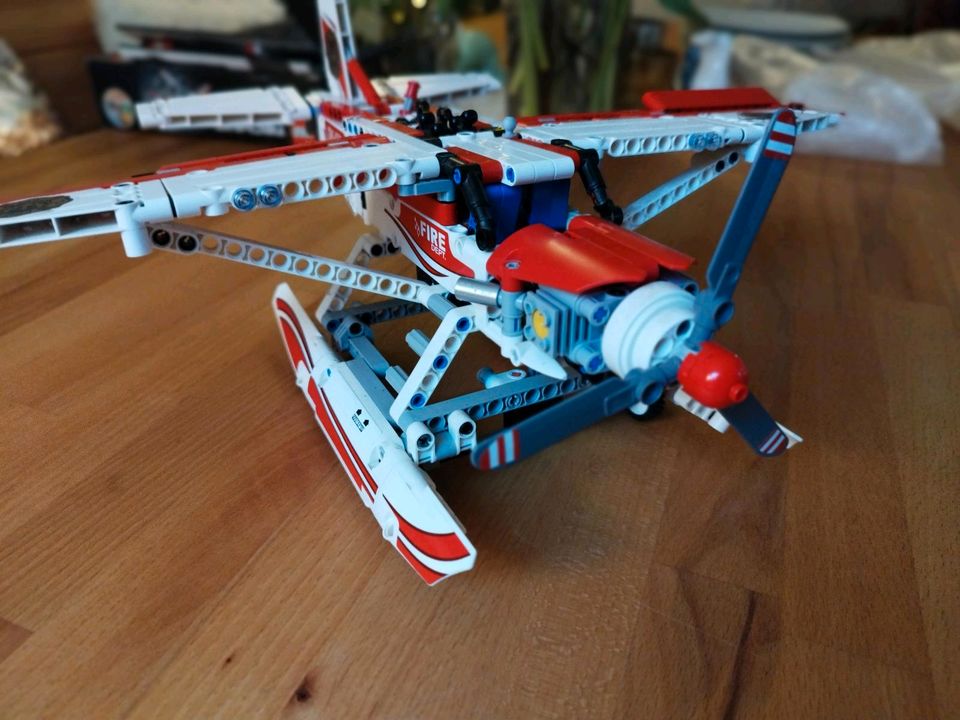 Lego Technik Fire Plane 42040 in Mainz