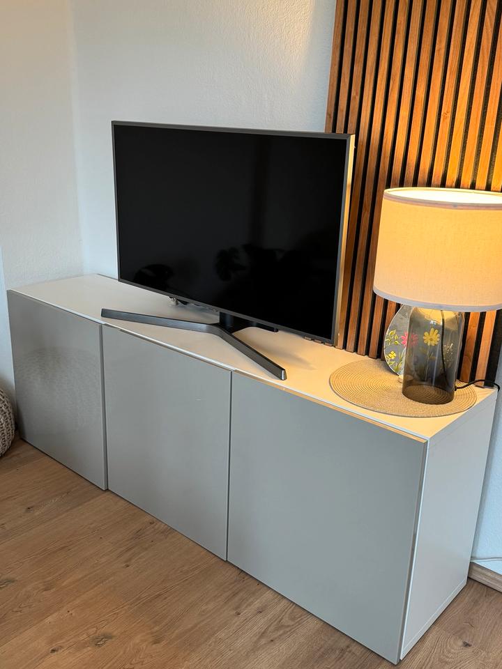 Besta Ikea Hochglanz Sideboard, beige/grau/weiß/kommode/schrank in Oberhausen