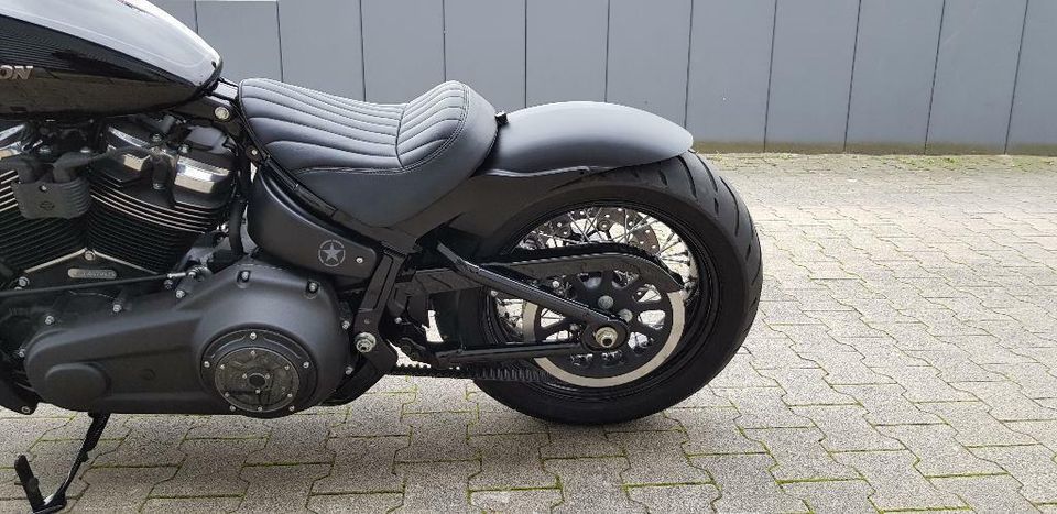 Heckumbau Harley Davidson Street Bob Slim Neue 2018 Modelle in Hattingen