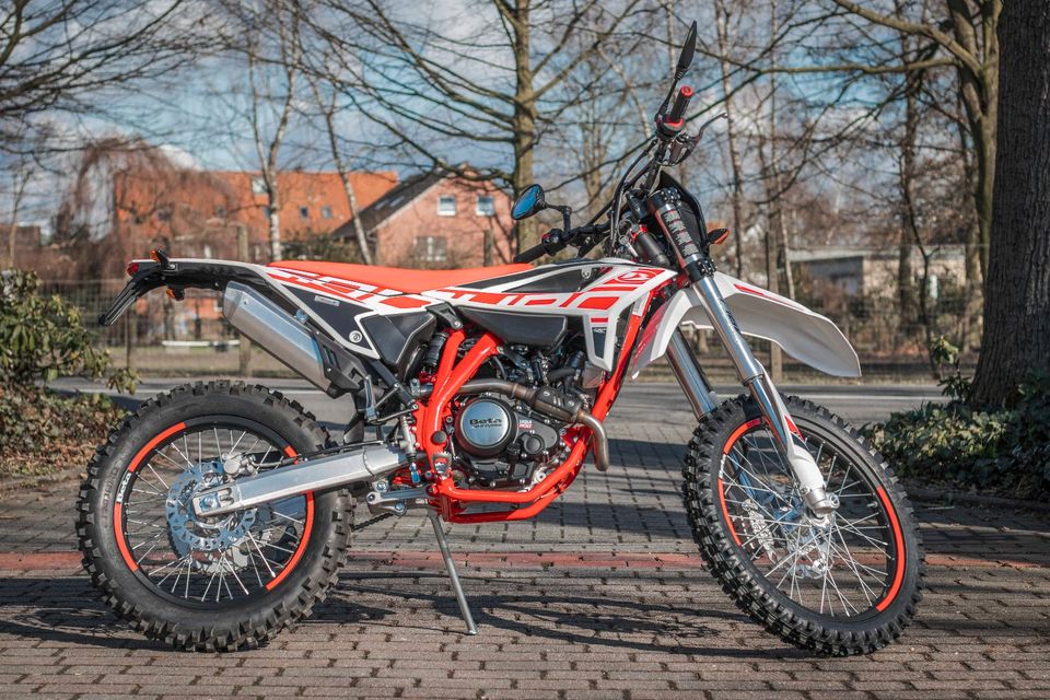 Beta RR125 4T LC - Neu - 125ccm Enduro - Minarelli-Motor in Bad Laer