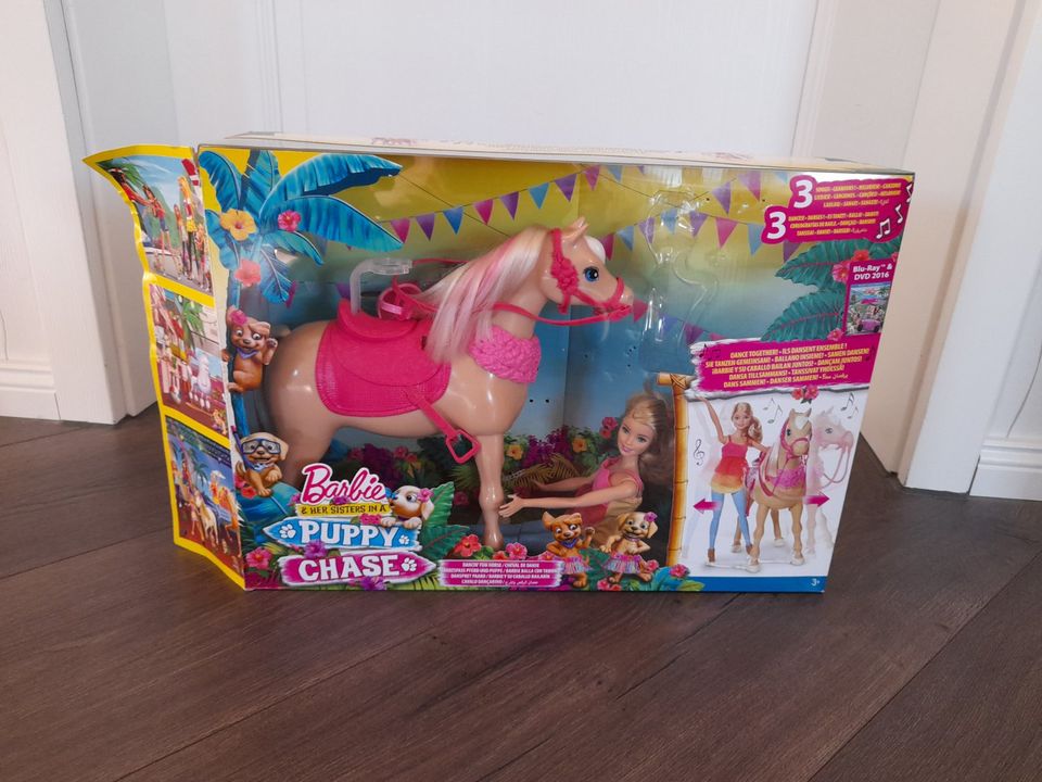 Barbie mit Tanzspaß Pferd in Bremervörde