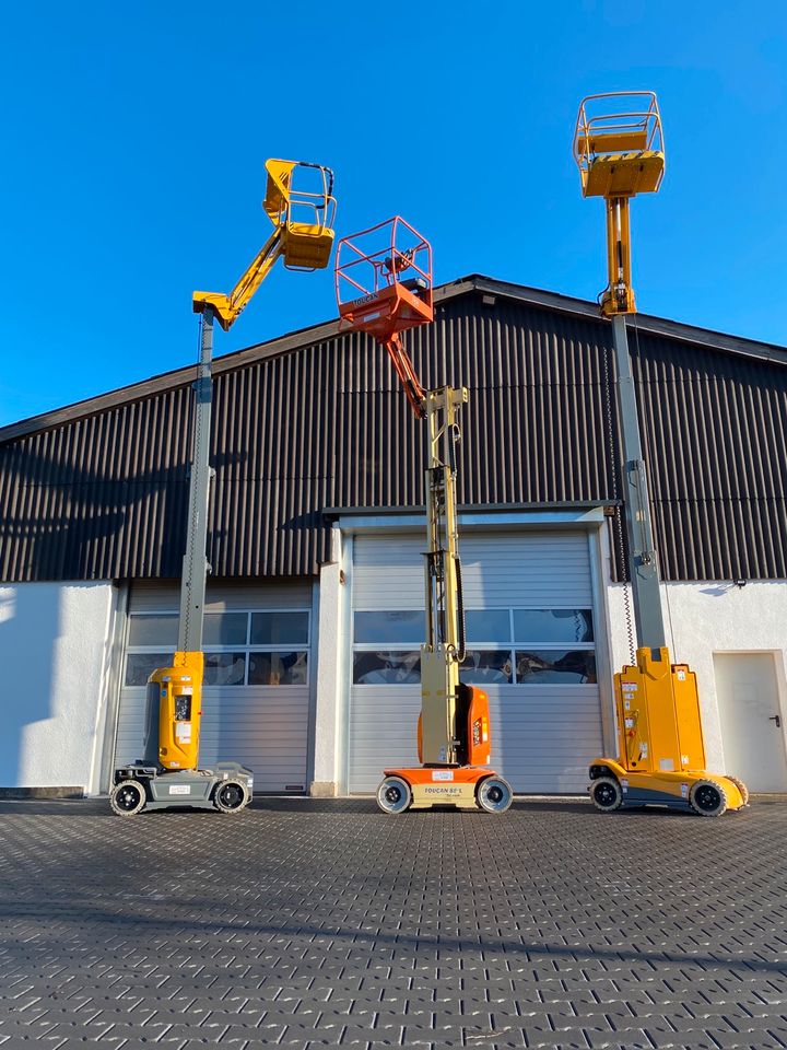 Arbeitsbühne Hebebühne Scherenbühne Hubsteiger Miete mieten in Niederaula