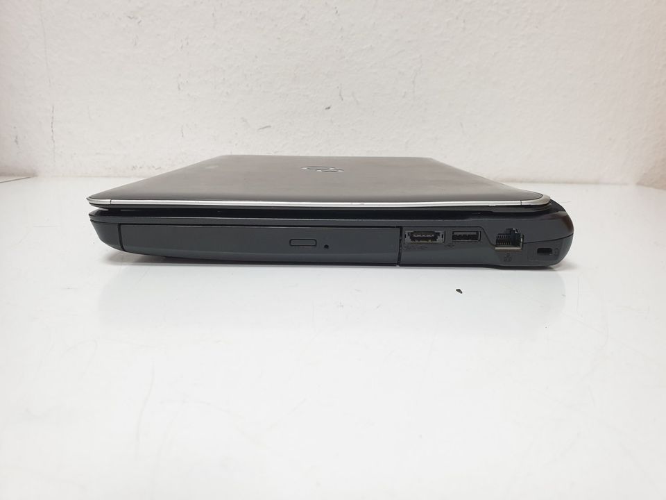 Fujitsu LIFEBOOK Gaming Windows XP Notebook i5 500GB 4GB 15,6" in Fellbach