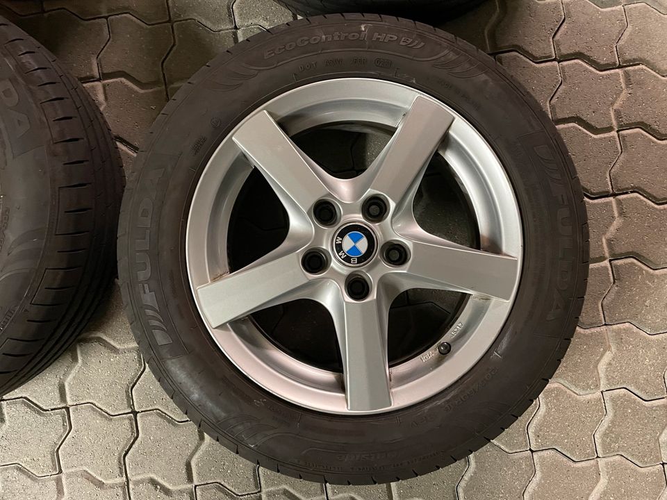 BMW F30 F31 4x Sommer Räder Reifen Enzo 205/60R16 in München