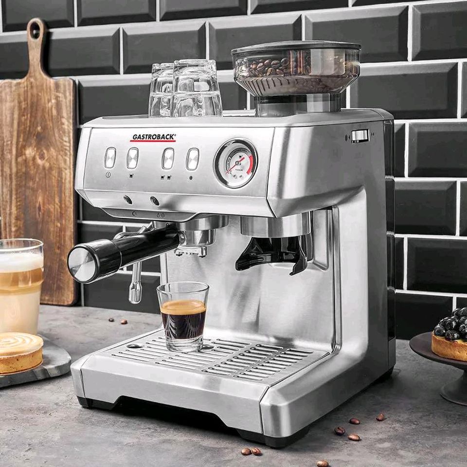 Mahlwerk justiert - Siebträger Design Espresso Advanced Barista in Dresden