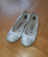 Selten getragene weiß/silberne Ballerina Gr. 37, Bama softflex Hessen - Hüttenberg Vorschau