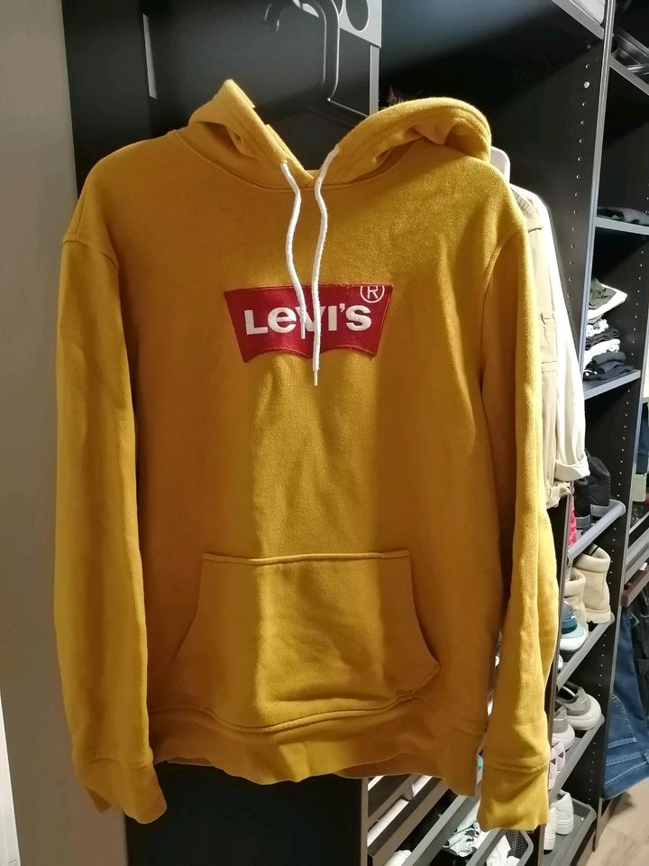 Levi's Kapuzenpullover Grösse M Herren in Neuss