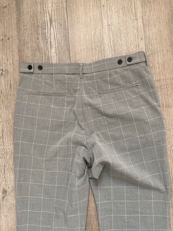 Chinohose Knöchelhose H&m gr.33 in Rhede