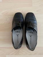 Schuhe Halbschuhe Waldläufer Leder schwarz matt/glänzend Klettver Nordrhein-Westfalen - Hilden Vorschau