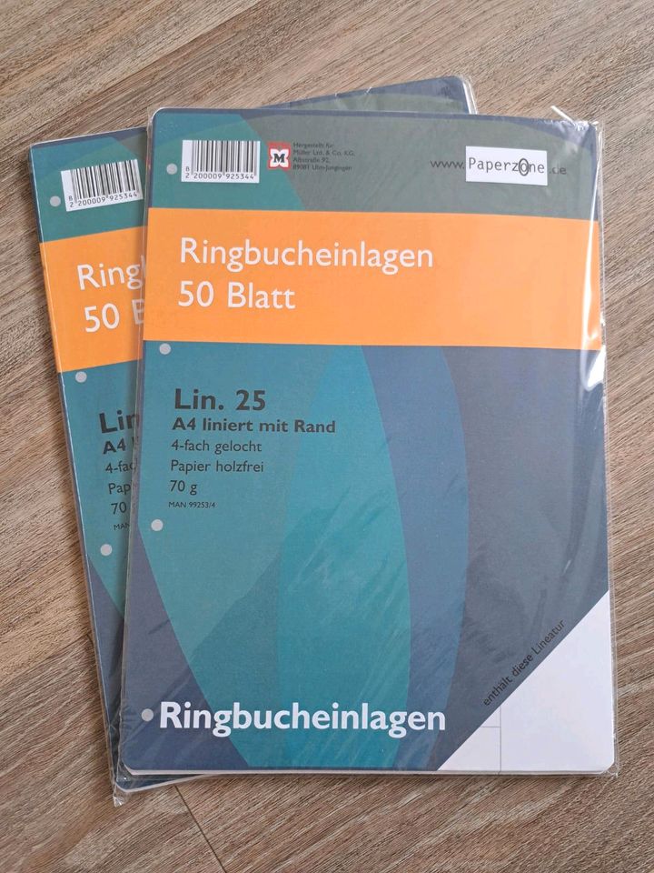 2x Ringbucheinlagen liniert mit Rand 1,5€ in Poing