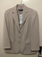 Gerry Weber Blazer Anzug Beige Neu mit Etikett NP war 150€ Gr. 46 Berlin - Schöneberg Vorschau