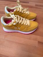 Damen Sneaker Gr 39  neu Niedersachsen - Uelzen Vorschau